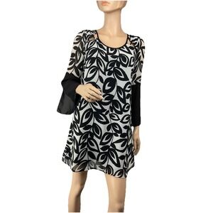 Umgee Dress Size S M L Floral Cottage Fairy Bell Sleeve Keyhole Tunic Womens New